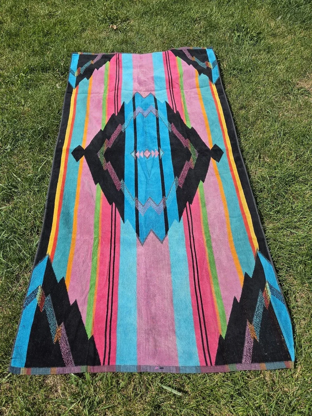VTG Royal Terry Beach Towel Southwestern Aztec Pastel Pink Teal Geometric